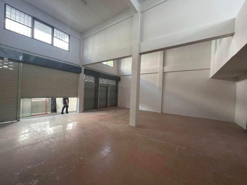 อาคารพาณิชย์ 3600000 ระยอง เมืองระยอง เนินพระ อาคารพาณิชย์ 3600000 ระยอง เมืองระยอง เนินพระ