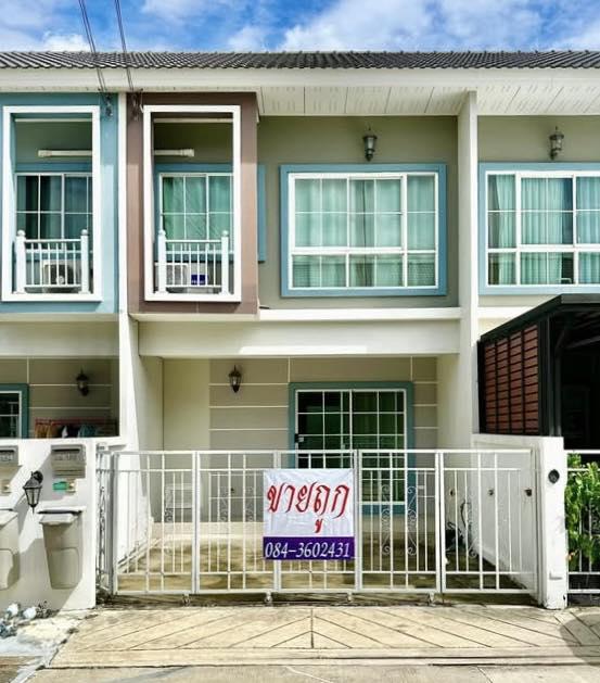 ทาวน์เฮาส์ 2050000 ปทุมธานี เมืองปทุมธานี บ้านกลาง ทาวน์เฮาส์ 2050000 ปทุมธานี เมืองปทุมธานี บ้านกลาง